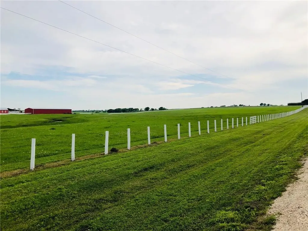 5300 County Road 424 Taylor TX 76574
