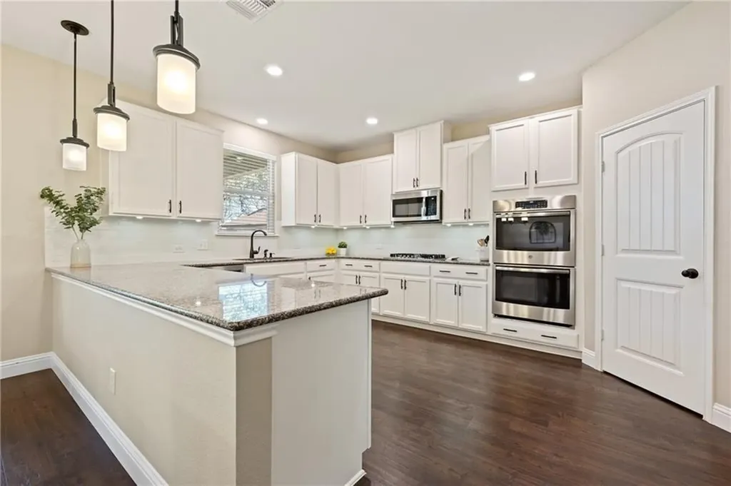 1524 Uhland Drive Leander TX 78641