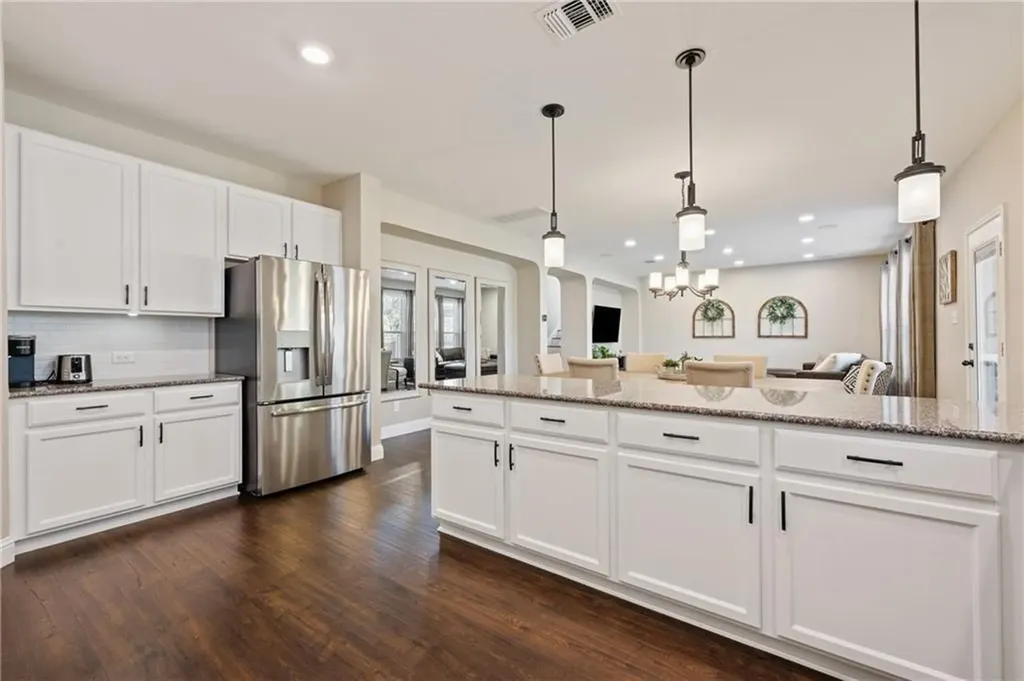 1524 Uhland Drive Leander TX 78641