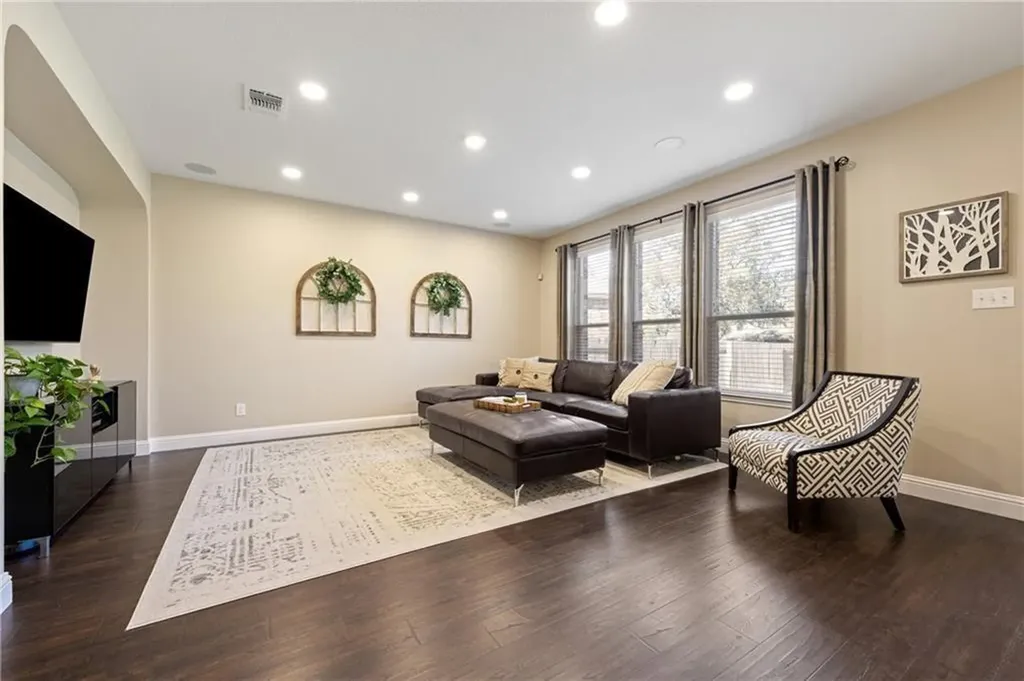 1524 Uhland Drive Leander TX 78641