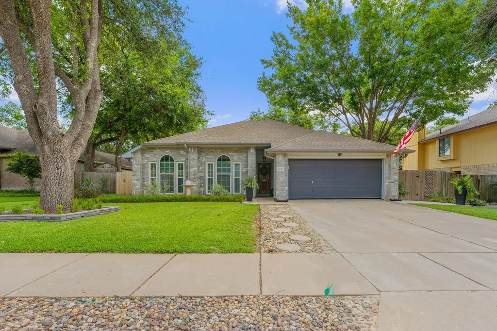 1221 Bell Rock Circle Pflugerville TX 78660