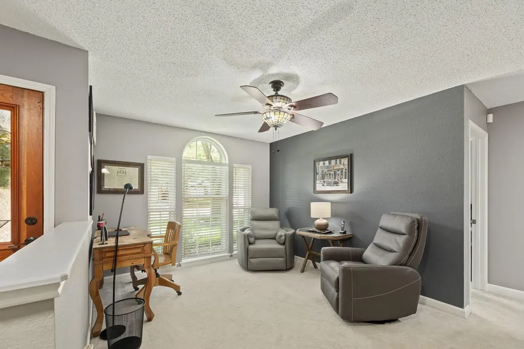 1221 Bell Rock Circle Pflugerville TX 78660