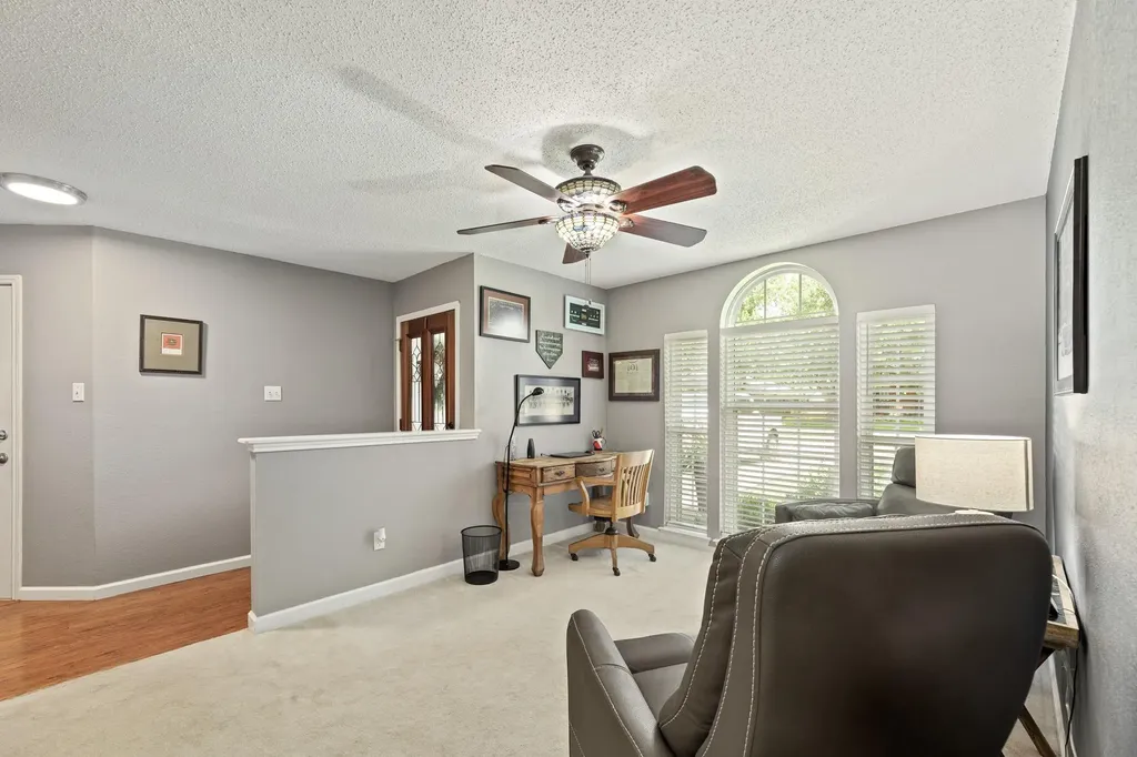 1221 Bell Rock Circle Pflugerville TX 78660