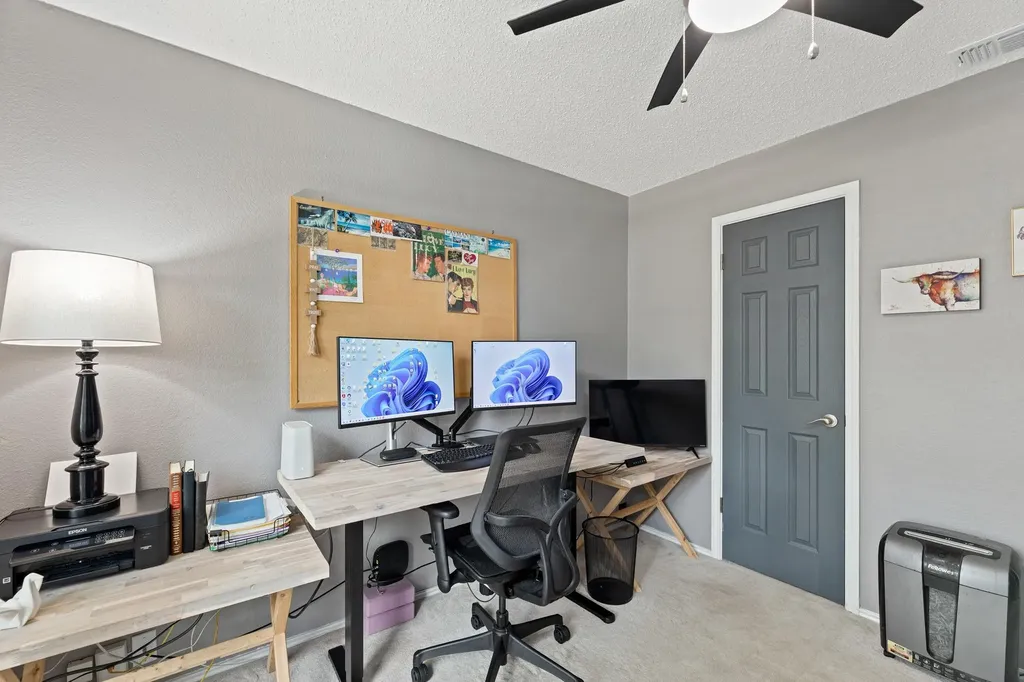 1221 Bell Rock Circle Pflugerville TX 78660