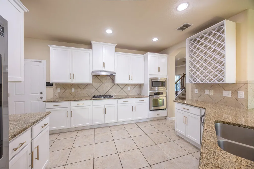 20219 Bristol Mesa San Antonio TX 78259