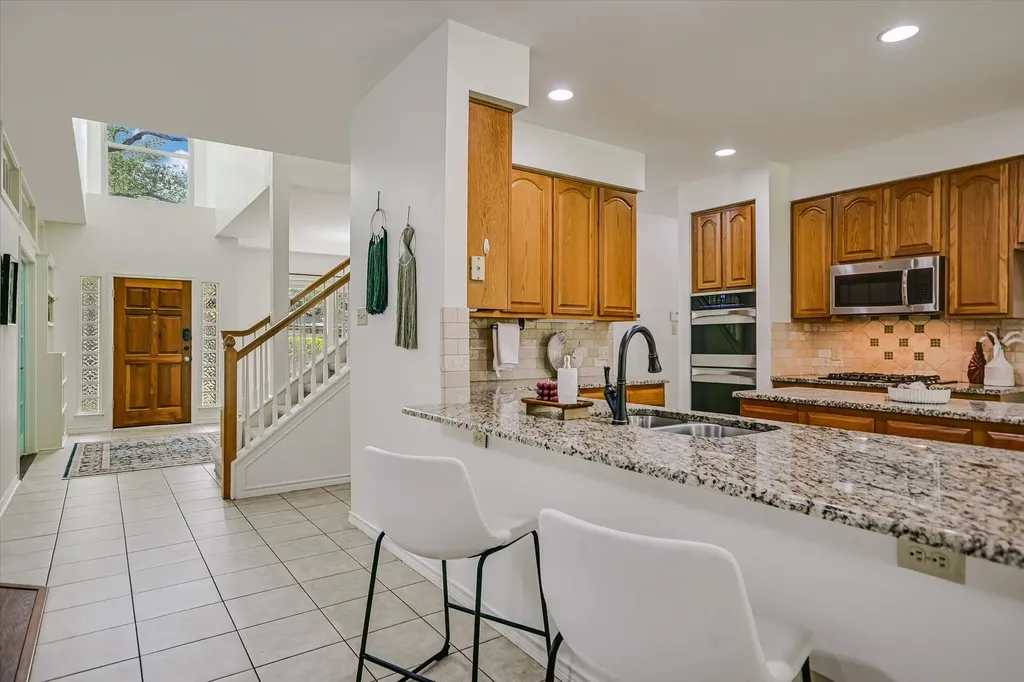 13247 Darwin Lane Austin TX 78729