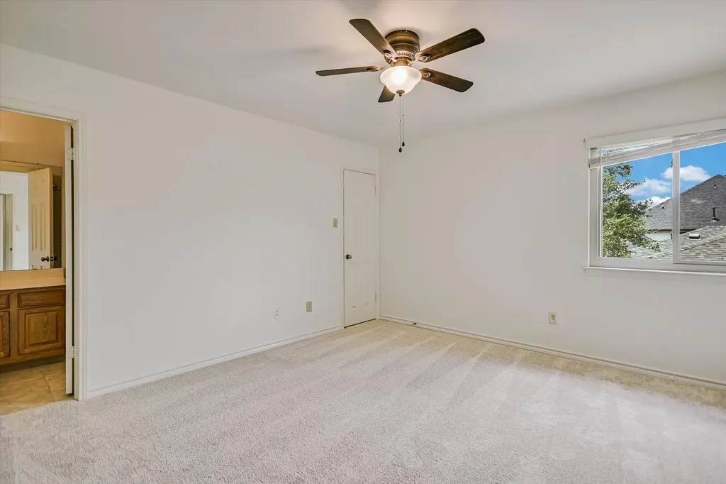 13247 Darwin Lane Austin TX 78729
