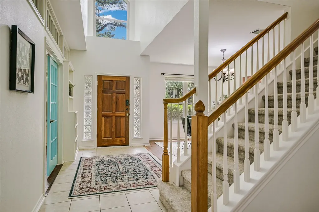 13247 Darwin Lane Austin TX 78729