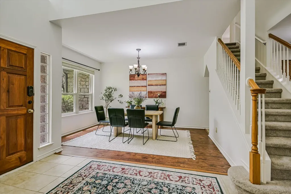 13247 Darwin Lane Austin TX 78729