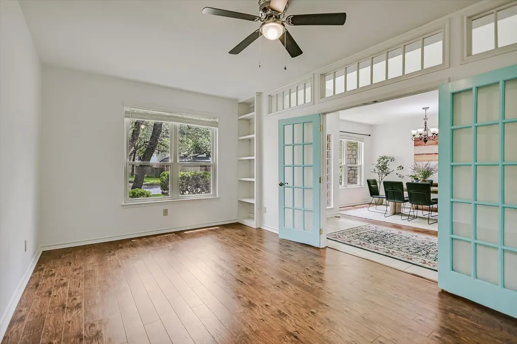 13247 Darwin Lane Austin TX 78729