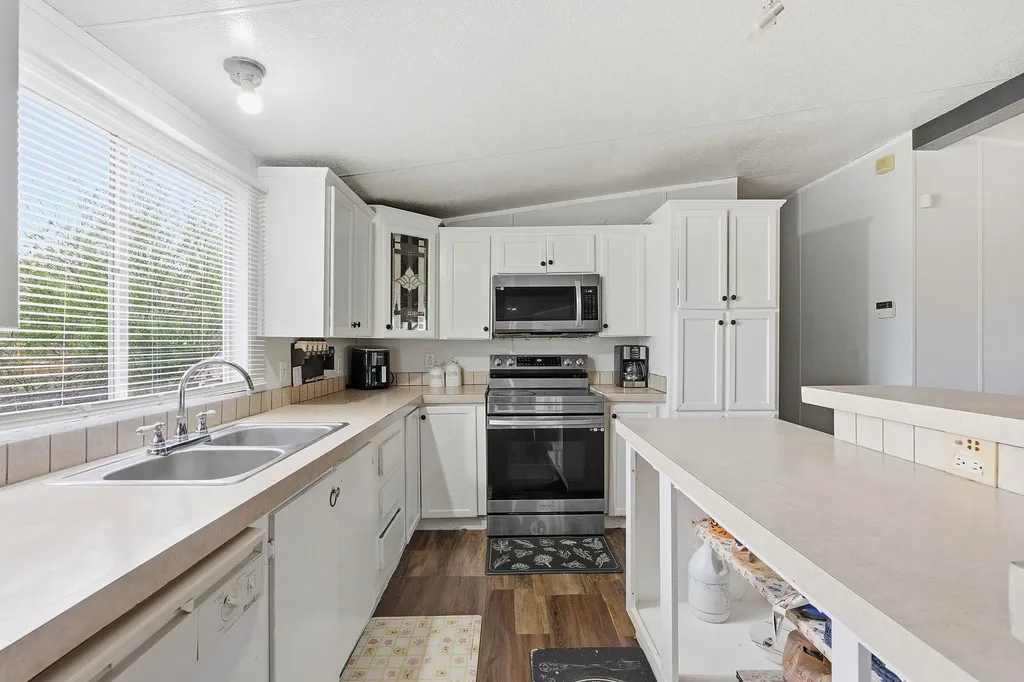 344 Coronado Lane Kyle TX 78640