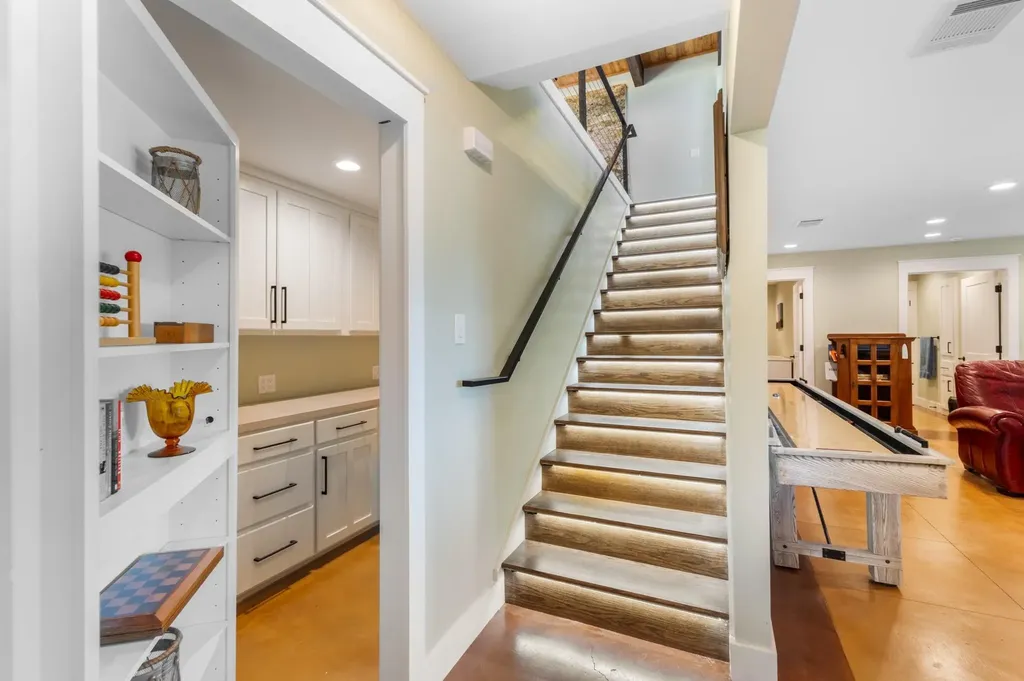 3609 Peninsular Drive Marble Falls TX 78654
