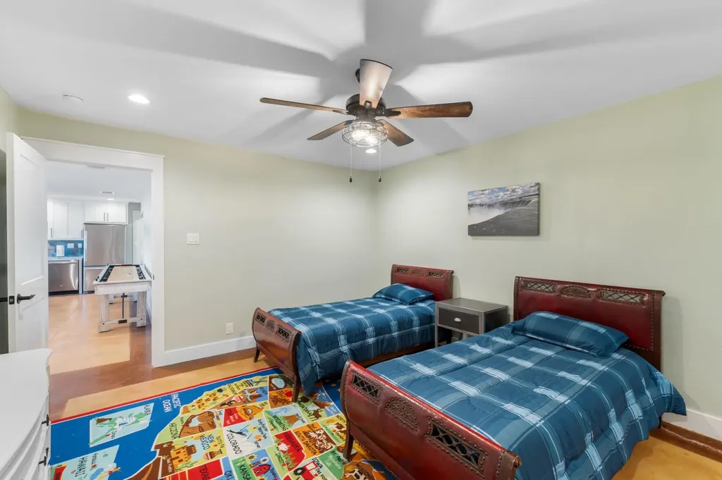 3609 Peninsular Drive Marble Falls TX 78654