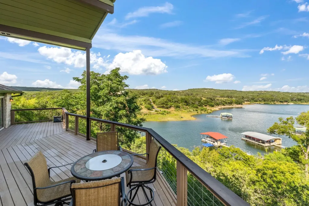 3609 Peninsular Drive Marble Falls TX 78654