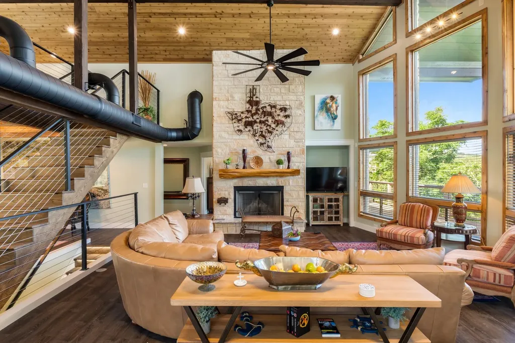3609 Peninsular Drive Marble Falls TX 78654