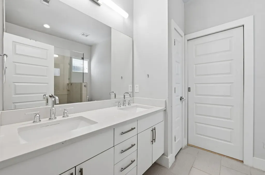 4207 Alexandria Drive Austin TX 78749
