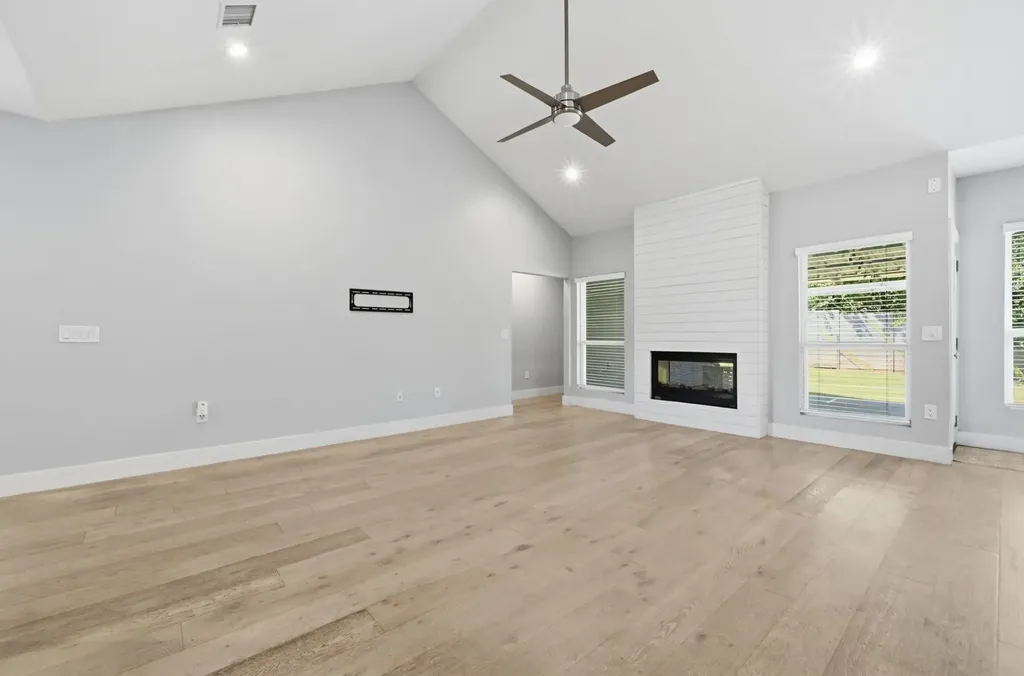 4207 Alexandria Drive Austin TX 78749