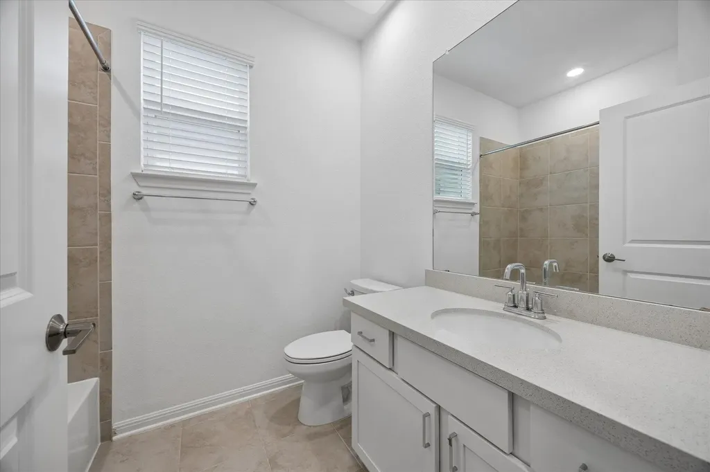 6407 Rounded Pebble Lane Buda TX 78610
