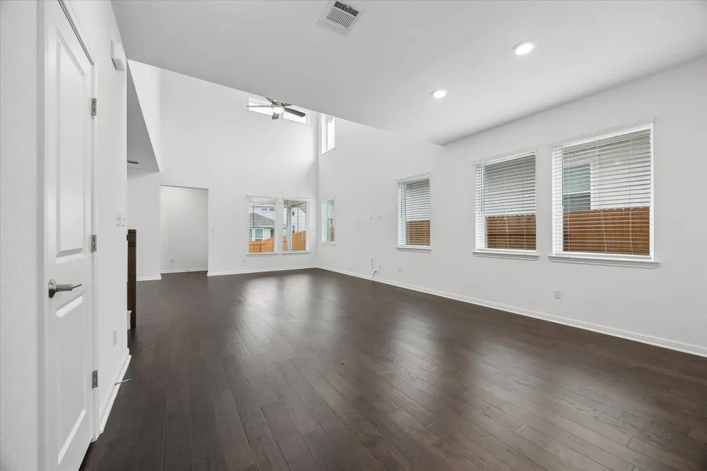 6407 Rounded Pebble Lane Buda TX 78610