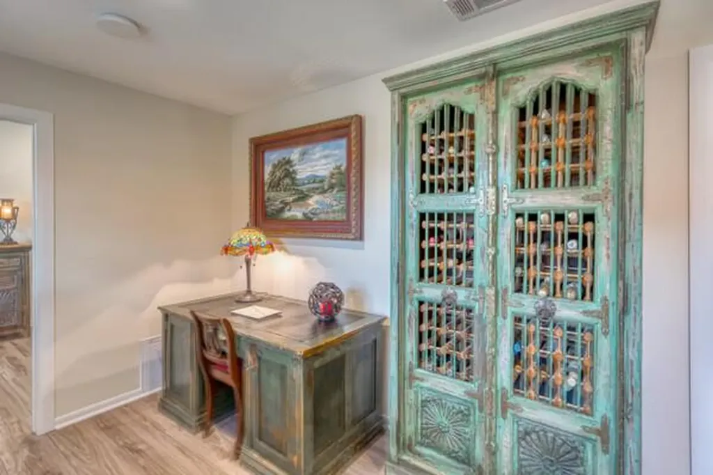 215 E Mcgee Trail Kingsland TX 78639