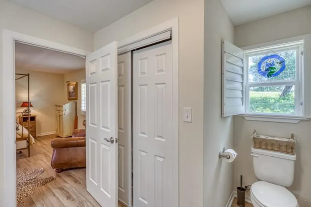 215 E Mcgee Trail Kingsland TX 78639