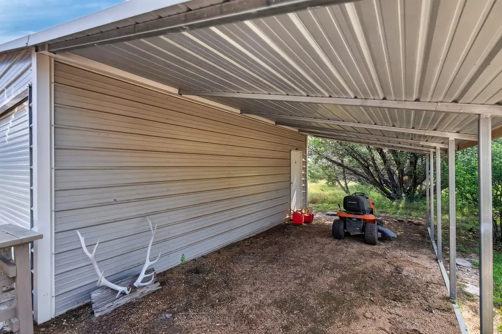 207 Deer Ridge Drive Burnet TX 78611
