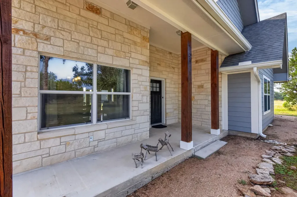 207 Deer Ridge Drive Burnet TX 78611