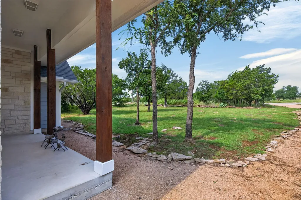 207 Deer Ridge Drive Burnet TX 78611