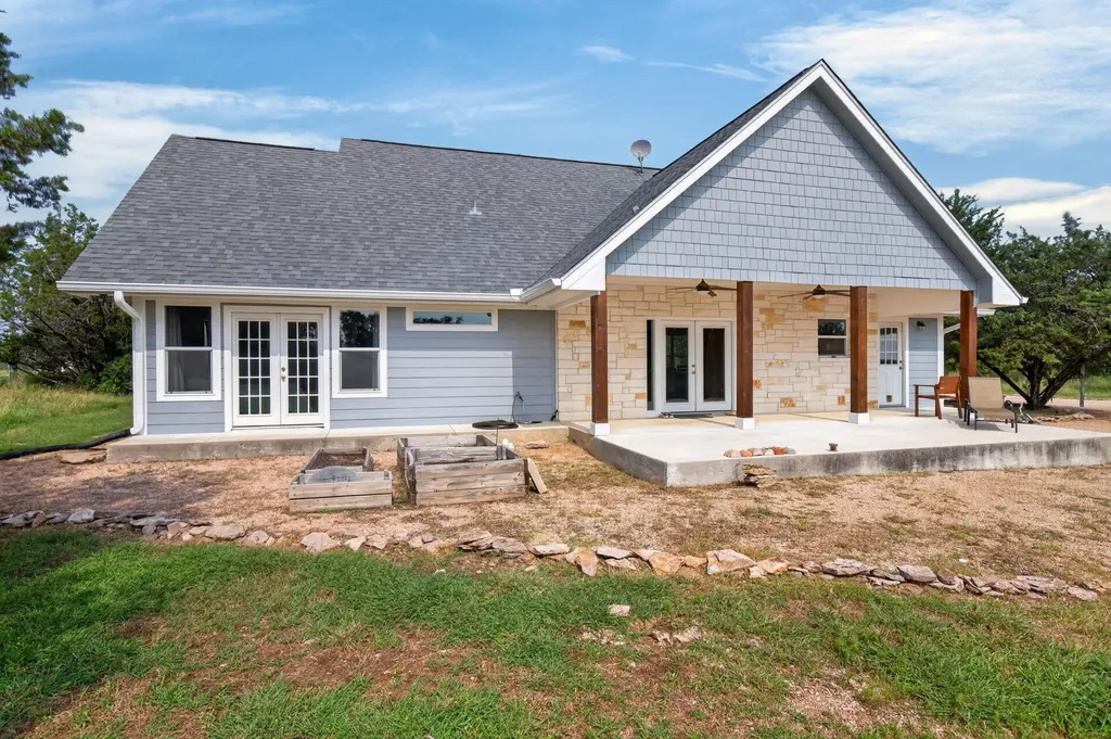 207 Deer Ridge Drive Burnet TX 78611
