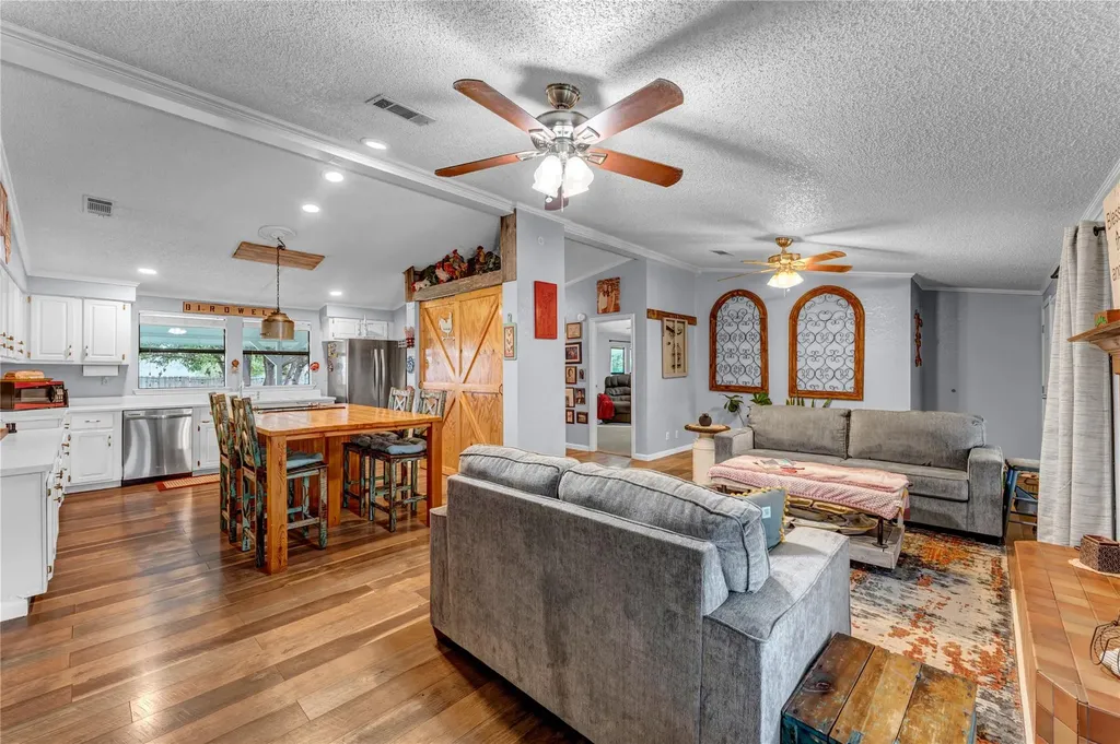 130 Banks Street Kingsland TX 78639