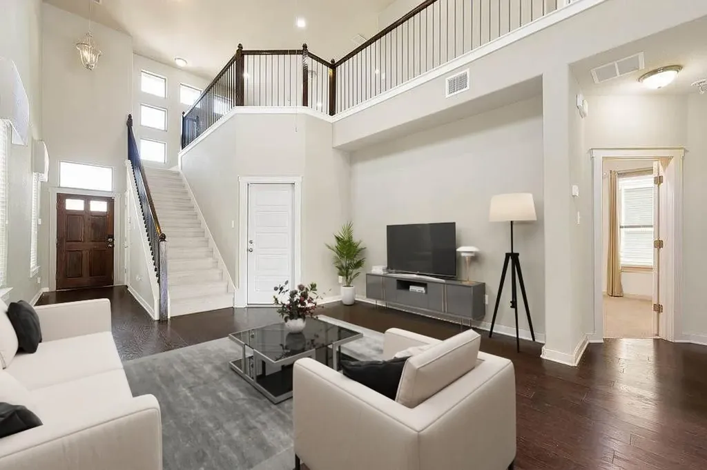 2001 Faro Drive Austin TX 78741