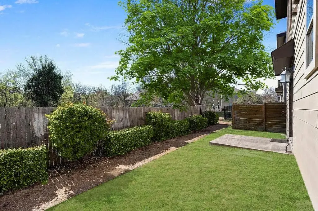 2001 Faro Drive Austin TX 78741