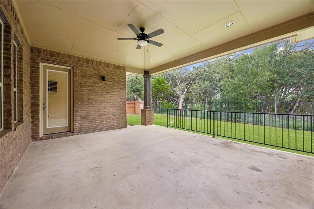 365 Arapaho Drive Kyle TX 78640