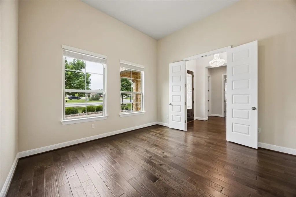 365 Arapaho Drive Kyle TX 78640