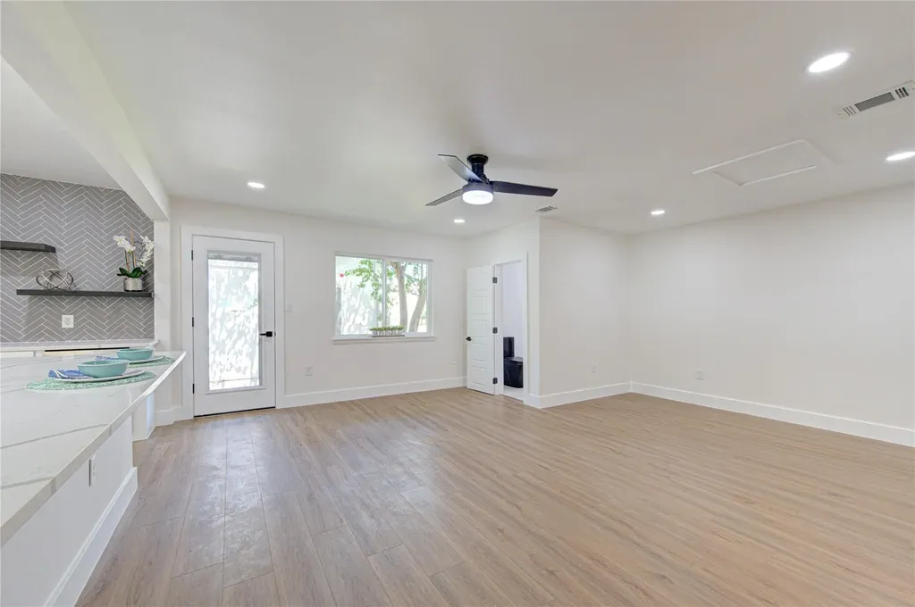 10070 Woodland Village Drive Austin TX 78750