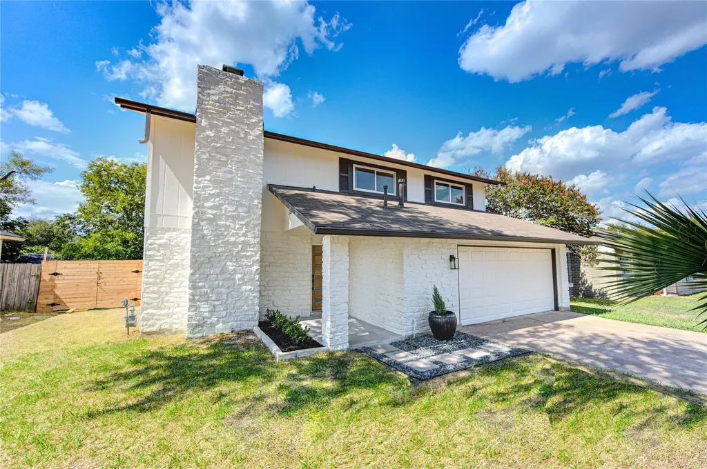 10070 Woodland Village Drive Austin TX 78750
