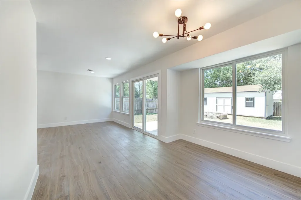 10070 Woodland Village Drive Austin TX 78750