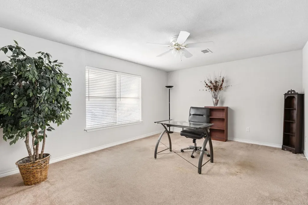 2706 Tradewind Drive Spicewood TX 78669
