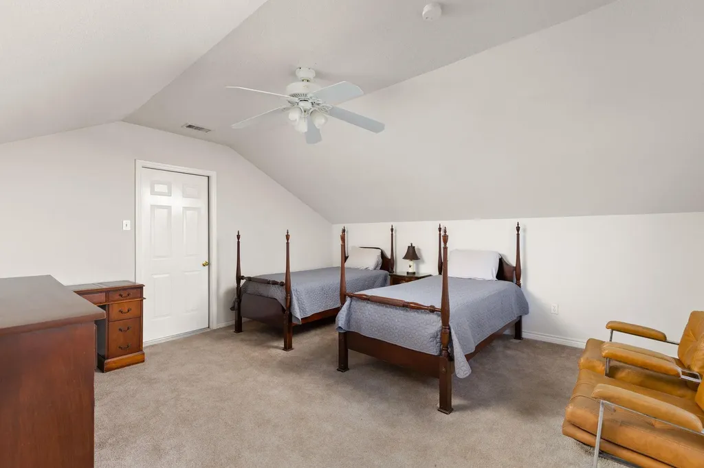 2706 Tradewind Drive Spicewood TX 78669