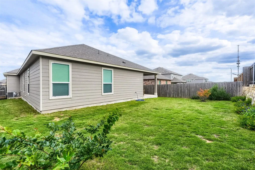 221 Auburn Street Kyle TX 78640