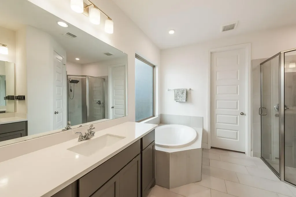 1345 Golden Celebration Bend Leander TX 78641