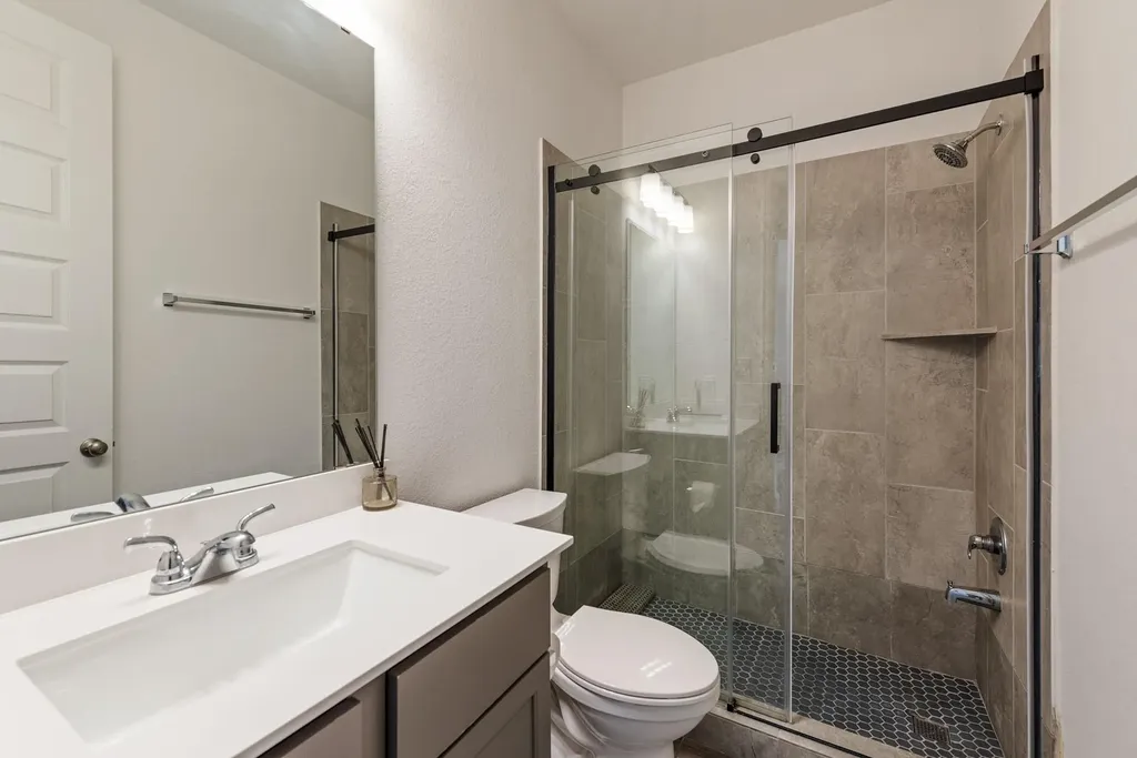 1345 Golden Celebration Bend Leander TX 78641