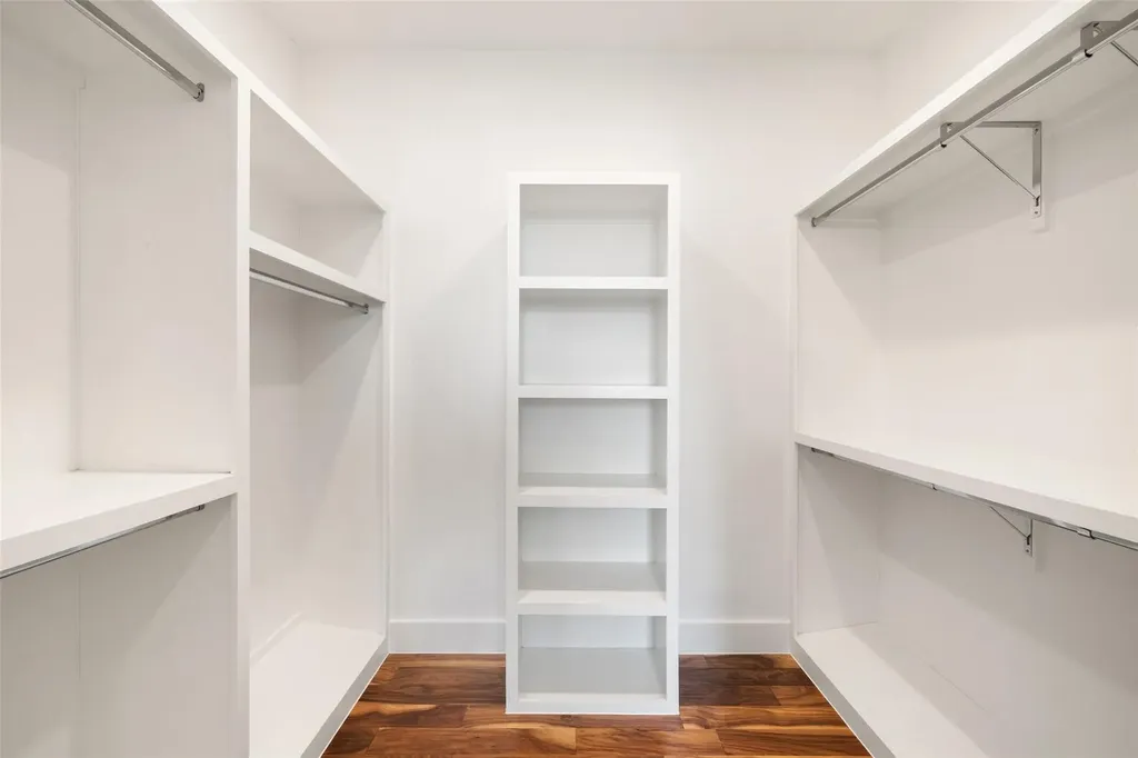 5601 Jackie Robinson Street Austin TX 78721