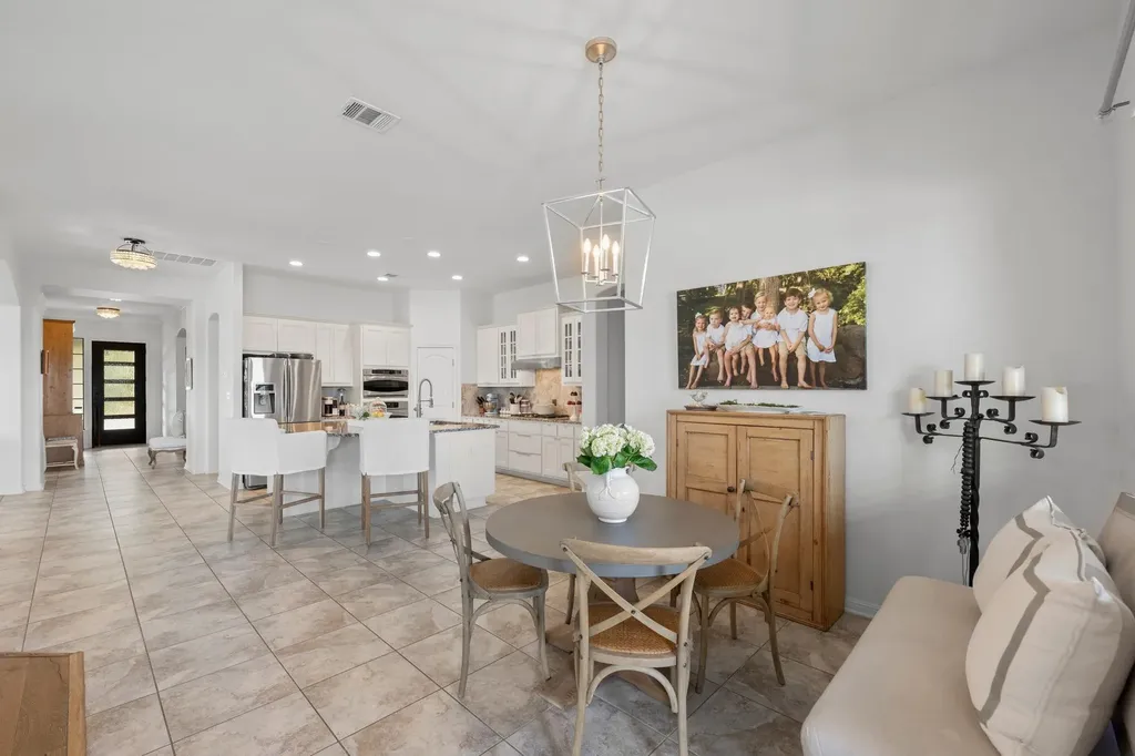 4221 Gandara Bend Austin TX 78738