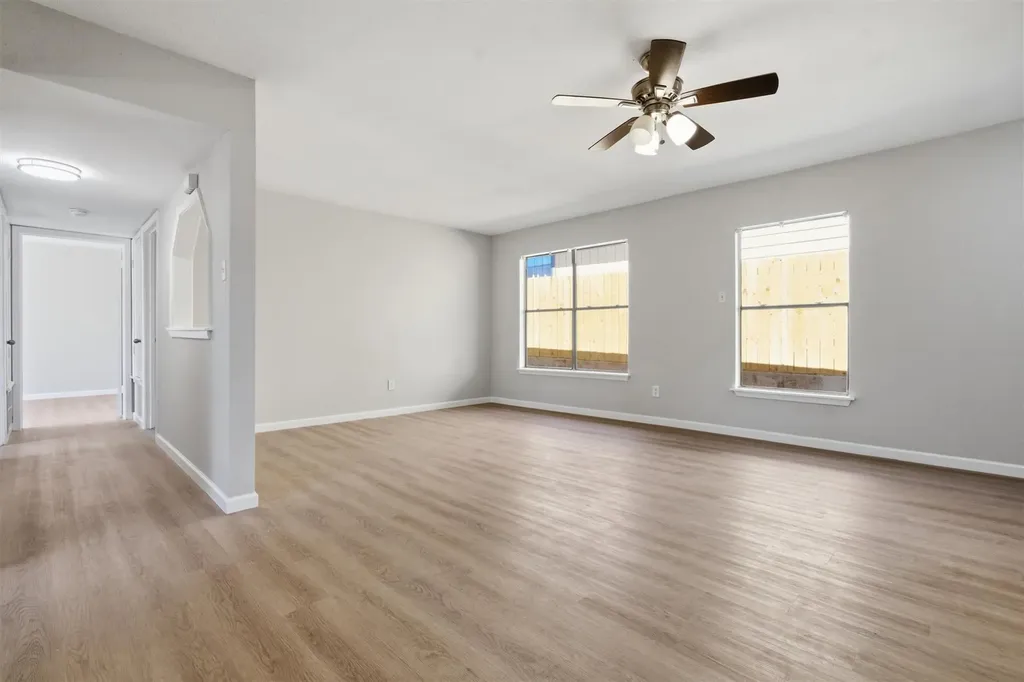 5728 Pinon Vista Drive Austin TX 78724