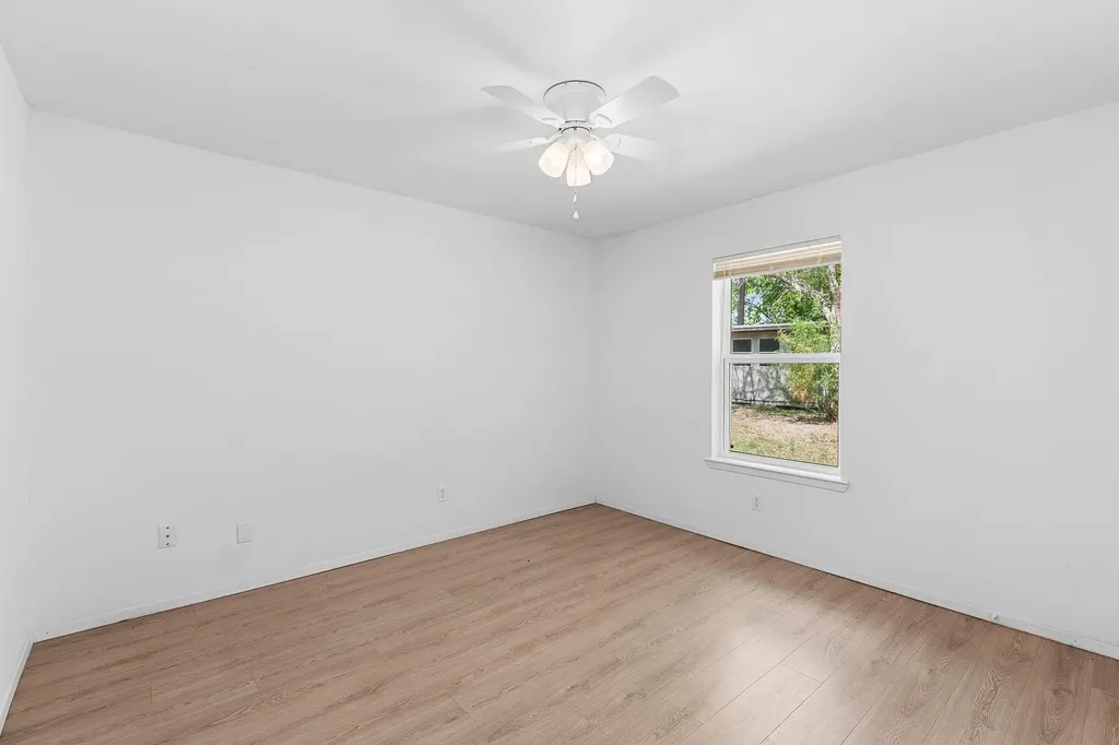 1311 Monte Vista Drive Lockhart TX 78644
