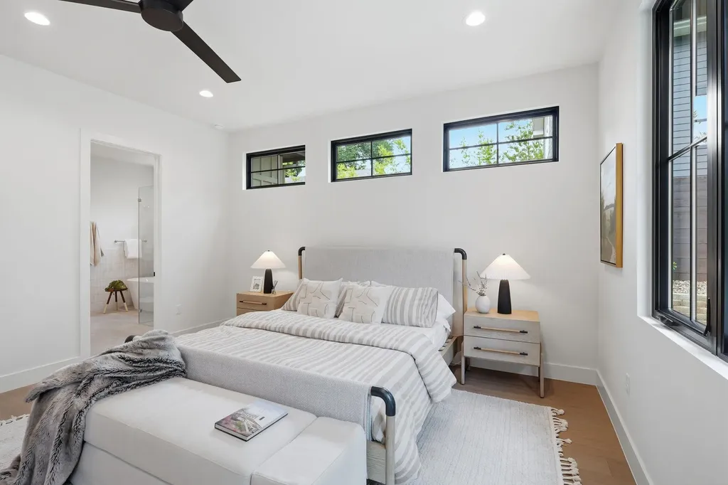 1904 Sharon Lane Austin TX 78703