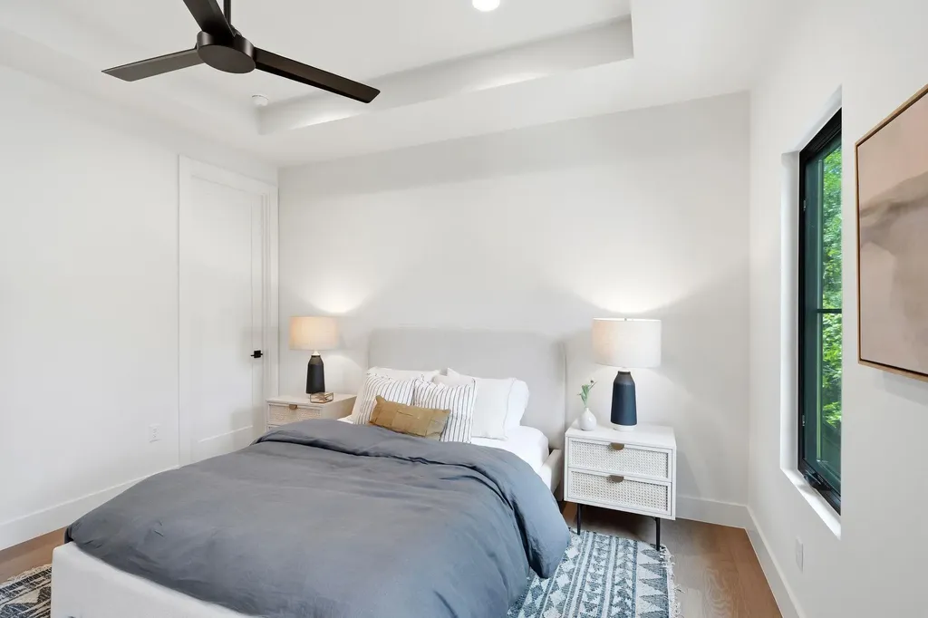 1904 Sharon Lane Austin TX 78703