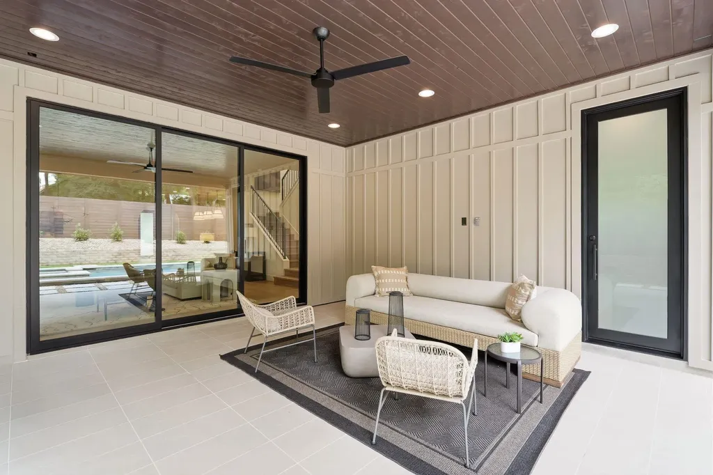 1904 Sharon Lane Austin TX 78703