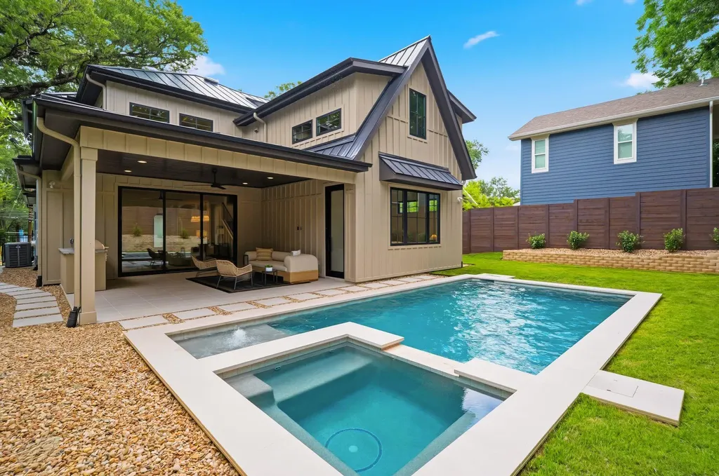 1904 Sharon Lane Austin TX 78703